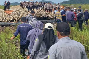 PN Mempawah Eksekusi Riil Lahan Jalur IPPKH PT ANTAM di Desa Bukit Batu