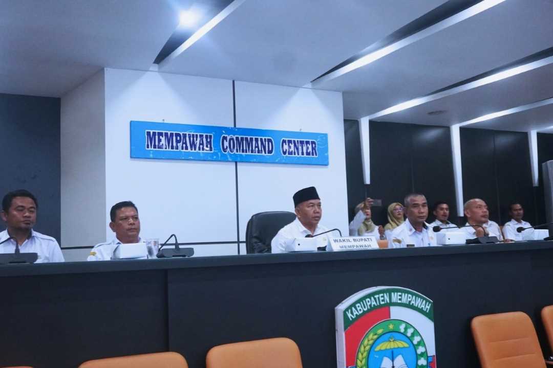 Juli Suryadi Instruksikan Pengawasan Ketat HET dan Mutu Pangan di Kabupaten Mempawah